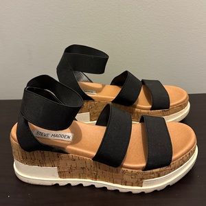 Steve Madden Black White and Tan Platform Sandals (Size 7)